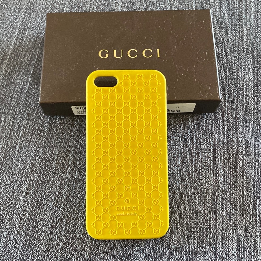 Authentic Gucci iPhone 5 silicone case ☀️